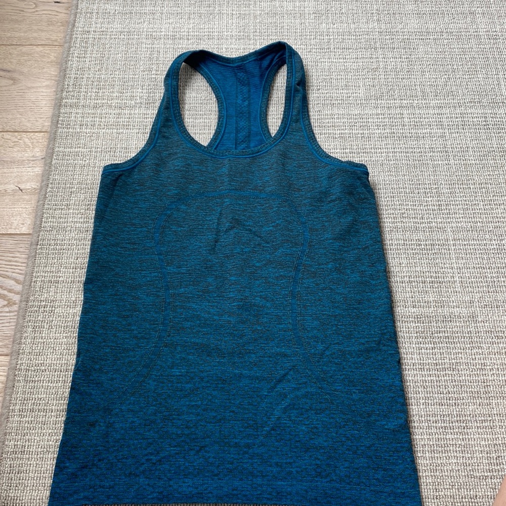 Blue and black lululemon razorback tank Small